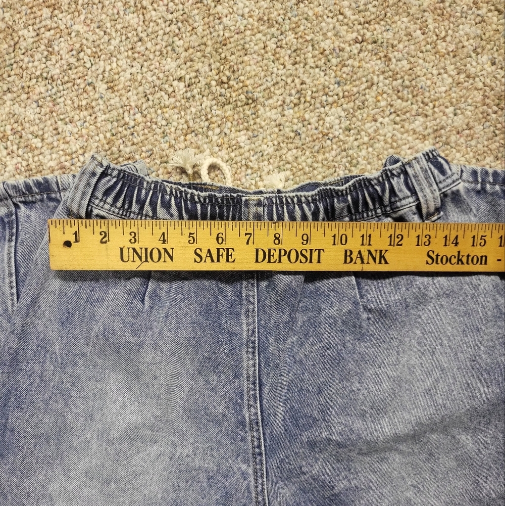 NEW Very Jean Light True Blues Barrel Jeans NWT Size Small - Picture 9 of 16